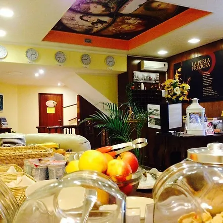 La Perla Preziosa فندق غْروتّامّاري